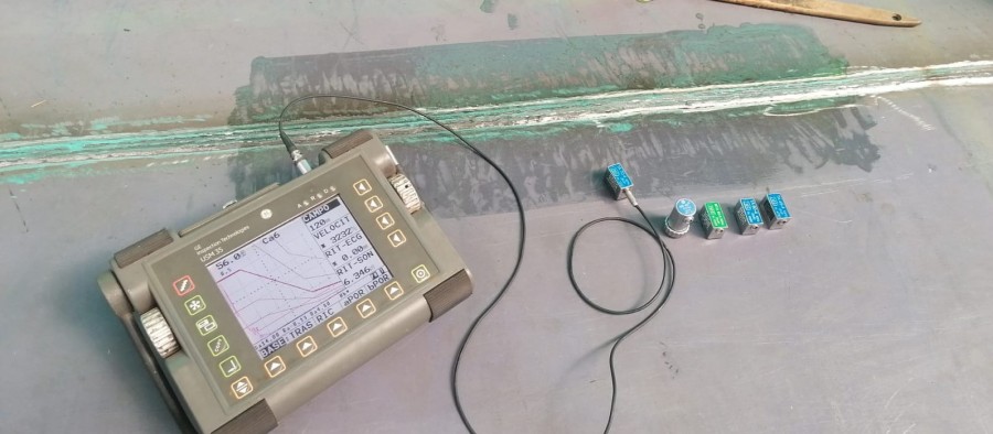Controllo ultrasonoro difettoscopico